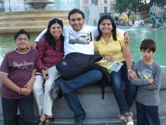 dilip joshi family